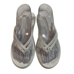 Naturalizer Daisy White Patent Sandals Flip Flops Size‎ 8M Beach Vacation NEW